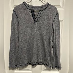 AX long sleeve henley